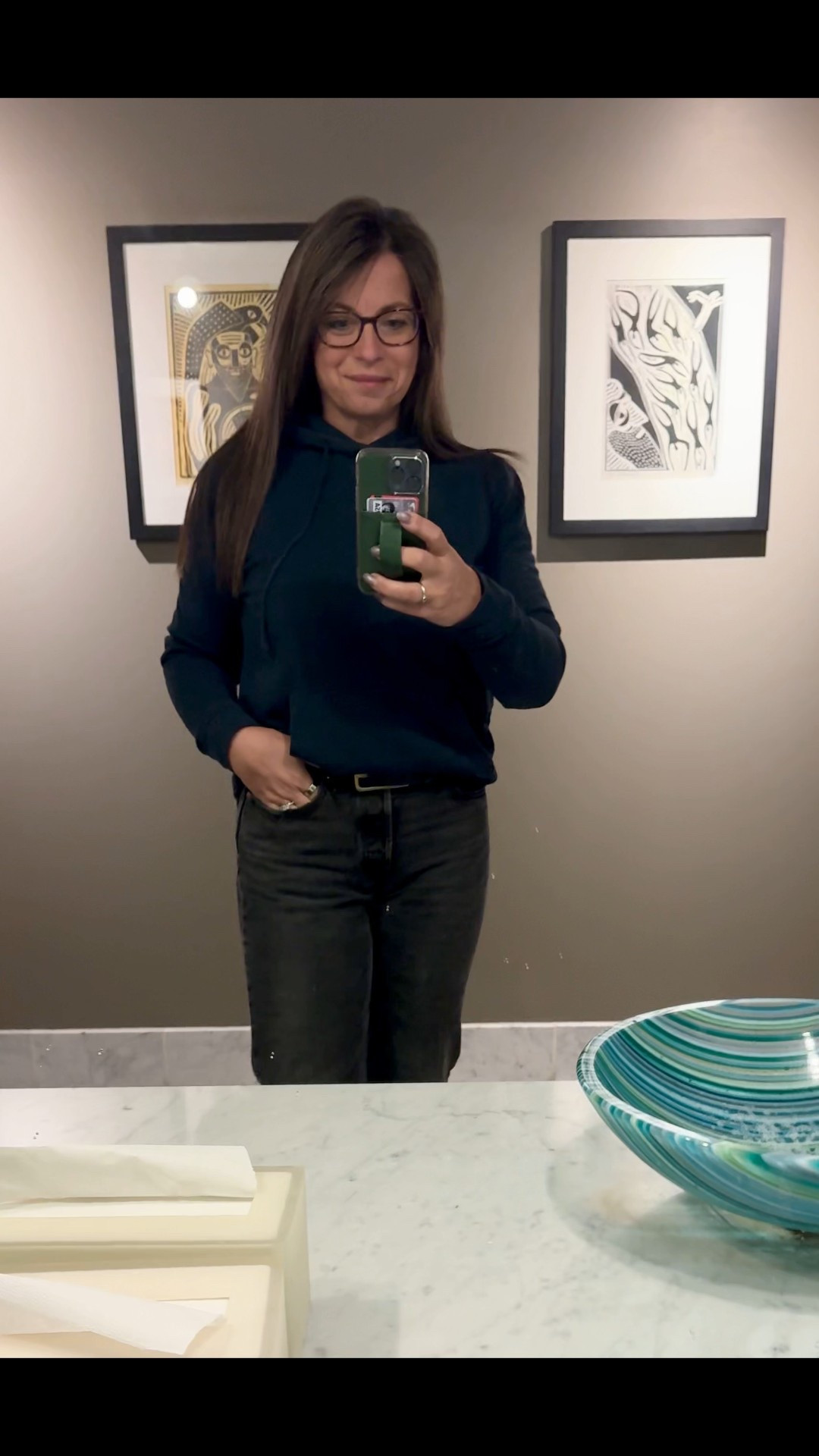 Happy Tuesday!!  Another jeans & sweatshirt casual training day! 
These jeans (26) are perfection!  I bet I own 6 pairs one this style and too many more of other styles!  @levis really needs to sponsor me!  😂😂

#LTKOver40