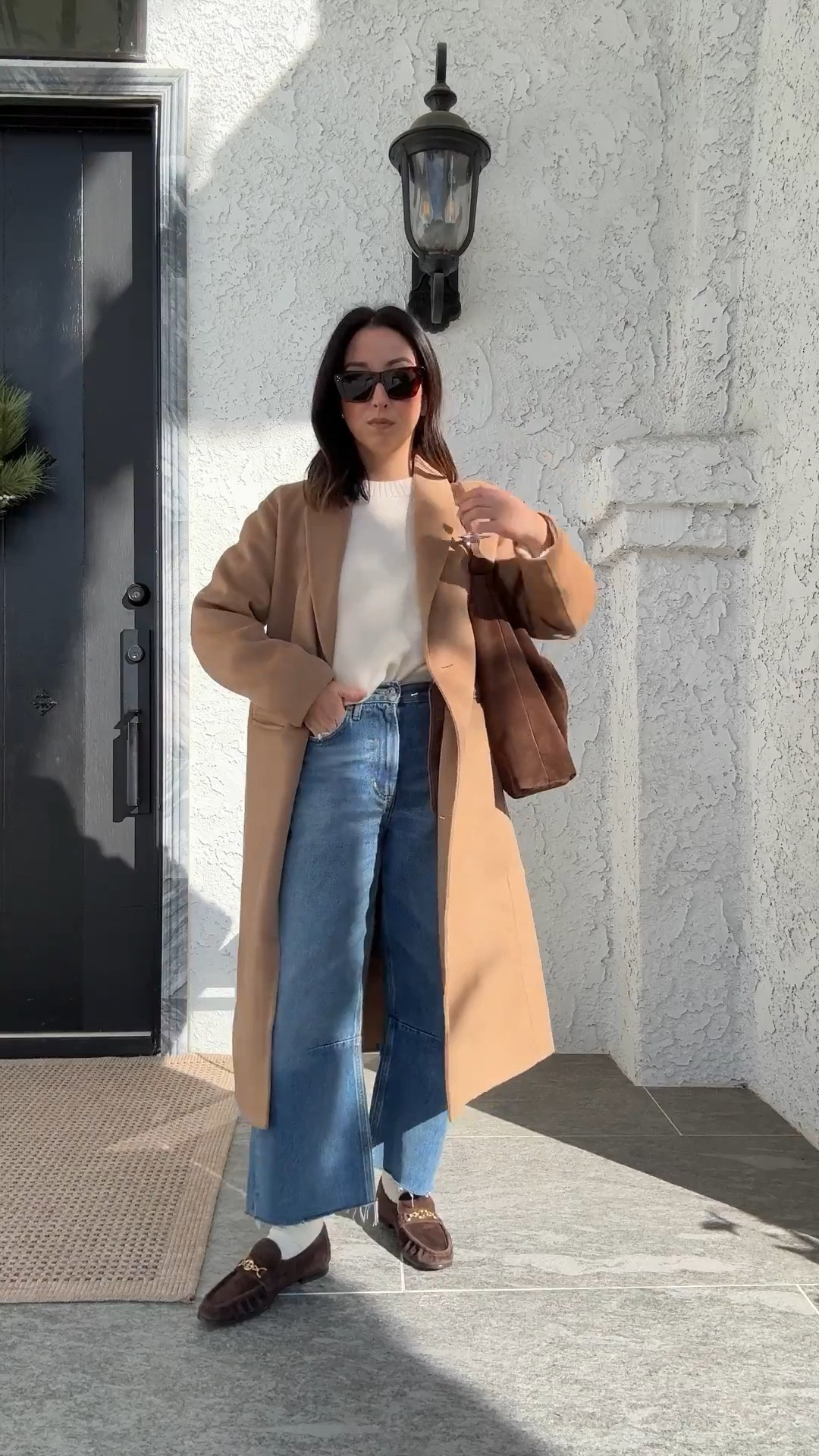 Easy mom outfit to tour a preschool. This topcoat from J.Crew is stunning! Structured, great petite fit, but still double wool faced so it moves and isn’t stiff. 

J.crew topcoat petite 2
Everlane sweater xs
Citizens of Humanity Miro jeans 24, run big. Cut hems. 
J.crew socks
Sam Edelman loafers 5 (old)
Liffner Pillow Hobo bag
Celine sunglasses 
Dorsey James necklace 15"

Fall outfits, fall style, mom style, petite stylee


#LTKootd #LTKPetite #LTKdayinmylife