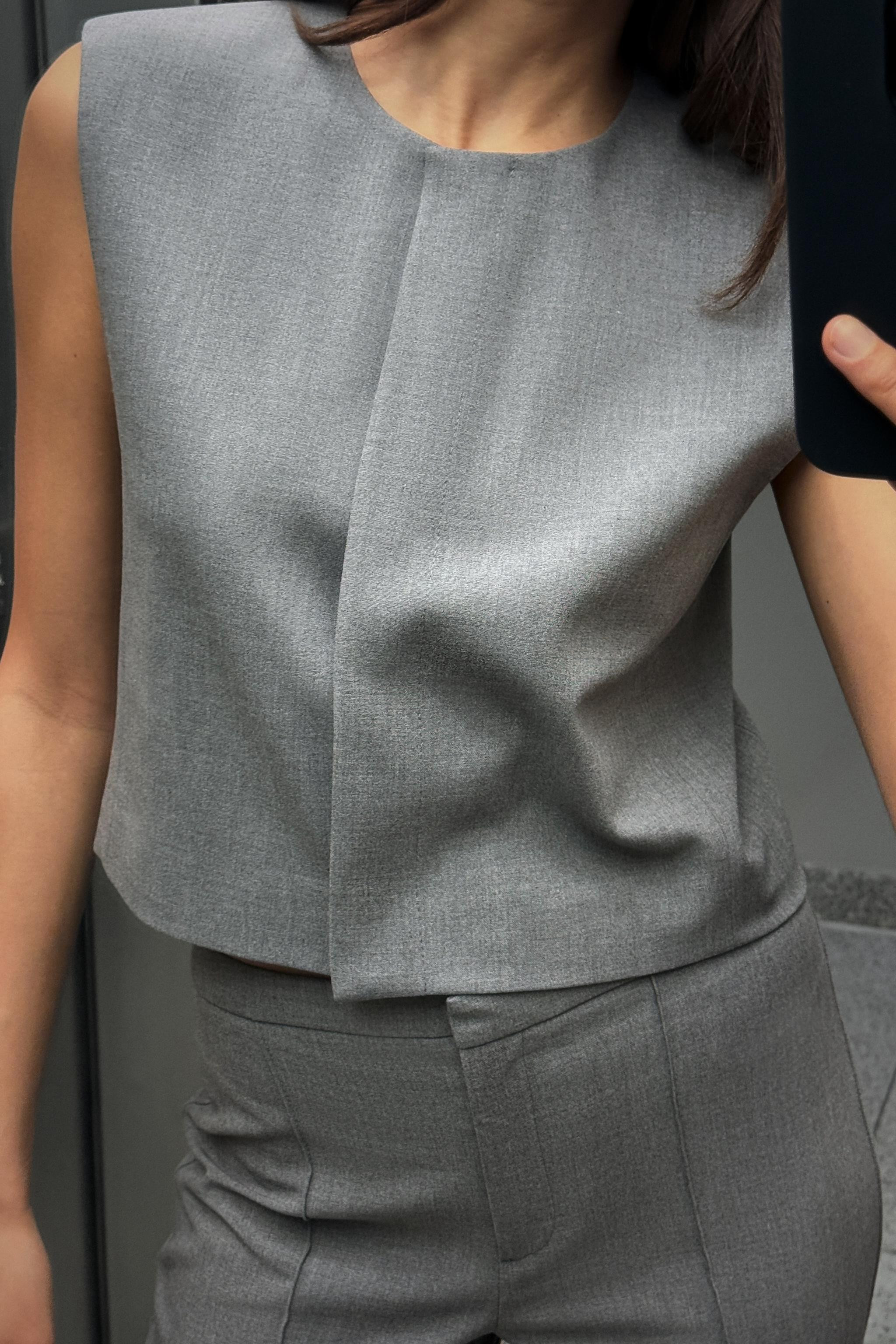 CROPPED VEST WITH HIDDEN BUTTONS | Zara US