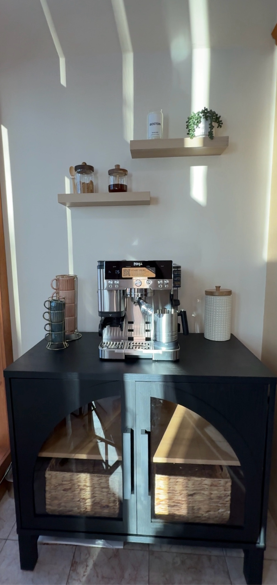 coffee bar!