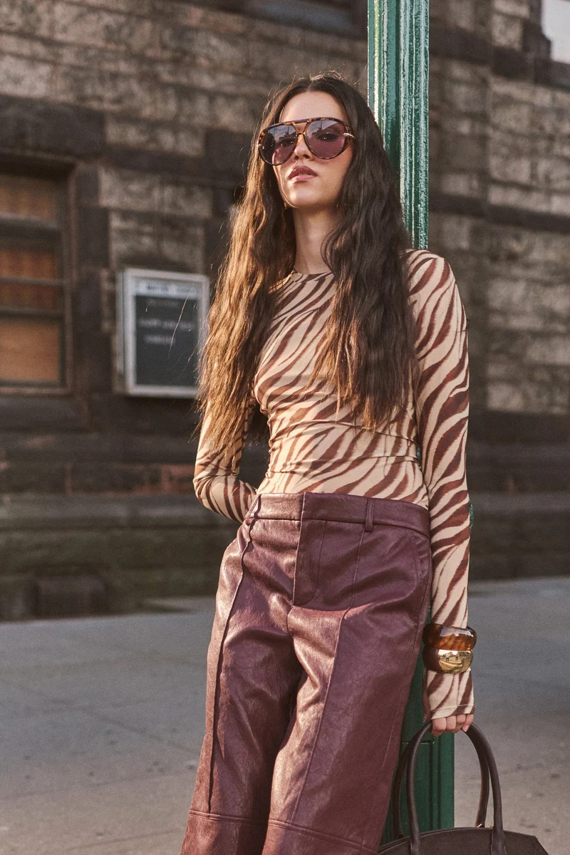 Nothing beats a good fall outfit 🤎 loving these elevated basics—blazers, skirts, jumpsuits, and cozy sweaters that go with everything 🍂
#fallbasics #fallstyle #falllooks #aveclesfilles #outfitinspo #ltkfashion #ltktrending #cozystyle 

 #LTKSeasonal #LTKU #LTKSaleAlert