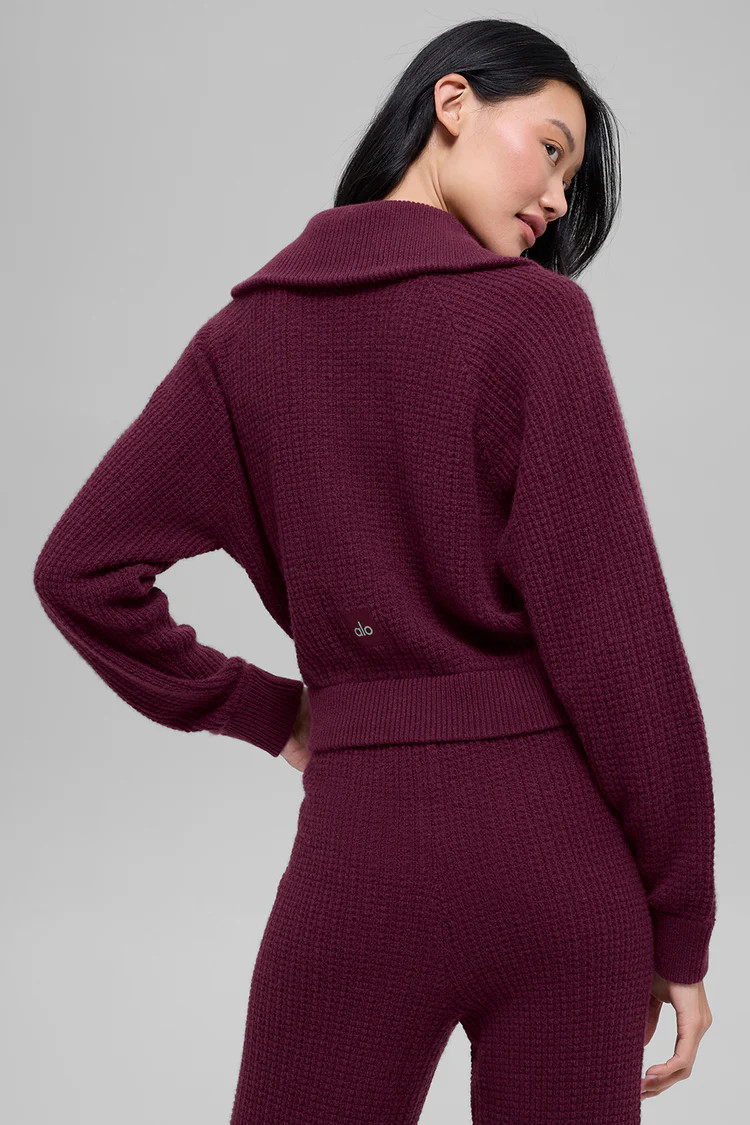 Cashmere Plush Waffle 1/4 Zip Pullover | Alo Yoga (US)