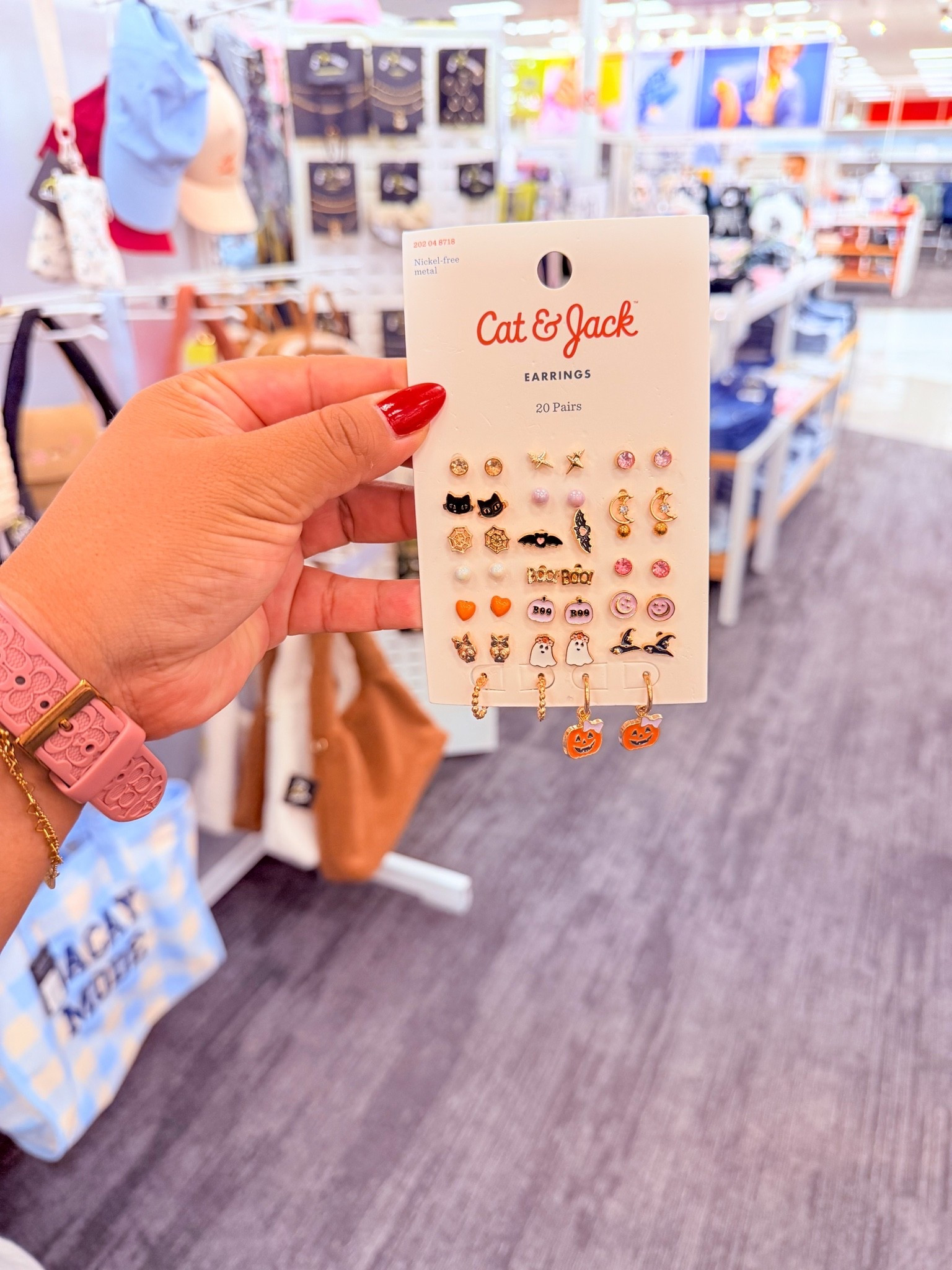 Boo basket goodies ~ part 4!! For the teens 🧡

#LTKKids #LTKSeasonal