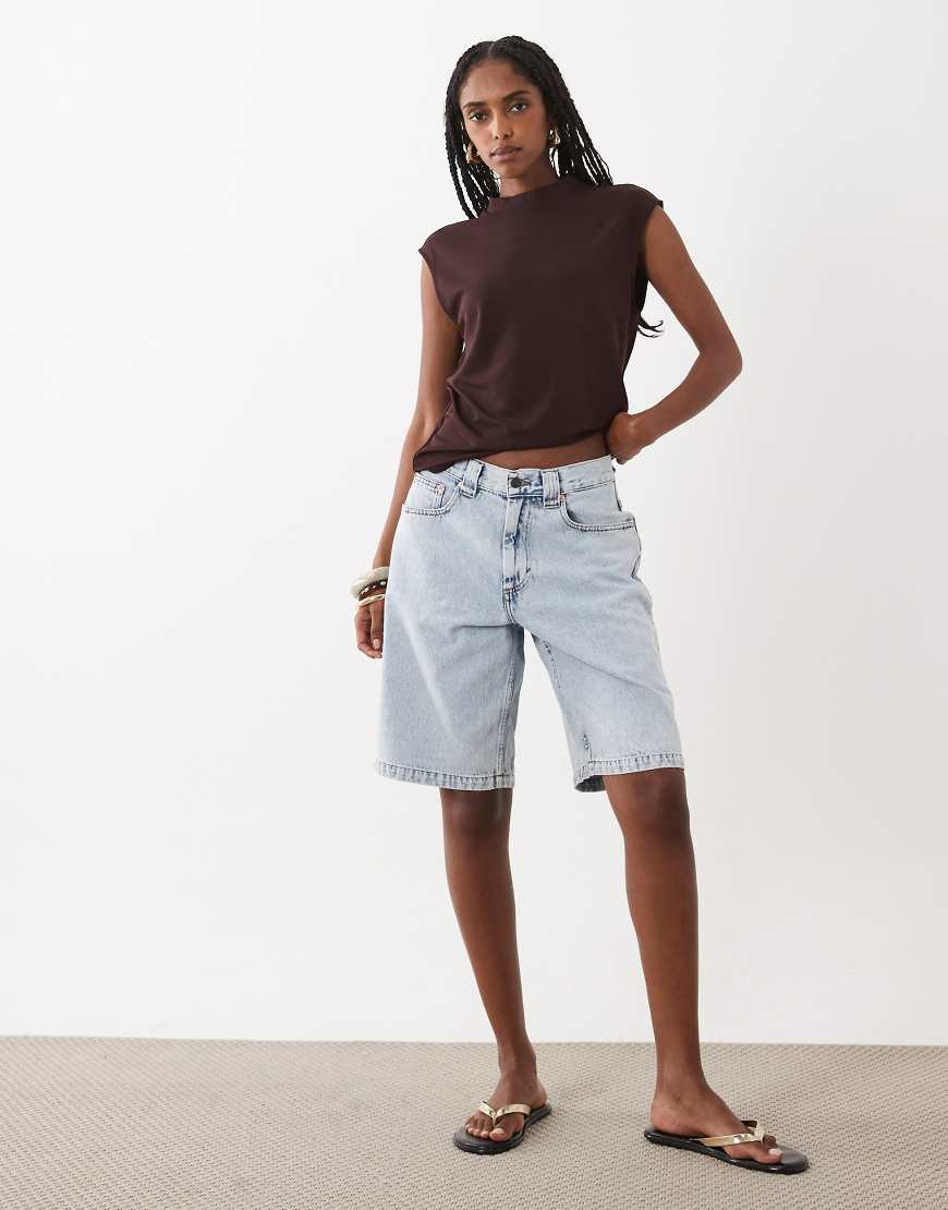 Motel low rise denim jorts in light wash blue | ASOS (Global)