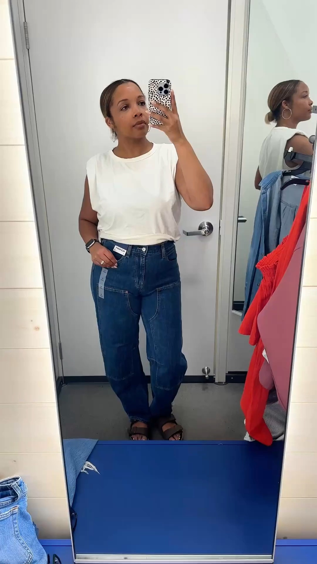 Love these barrel jeans! Wearing size 8  

#LTKOver40 #LTKMidsize #LTKootd