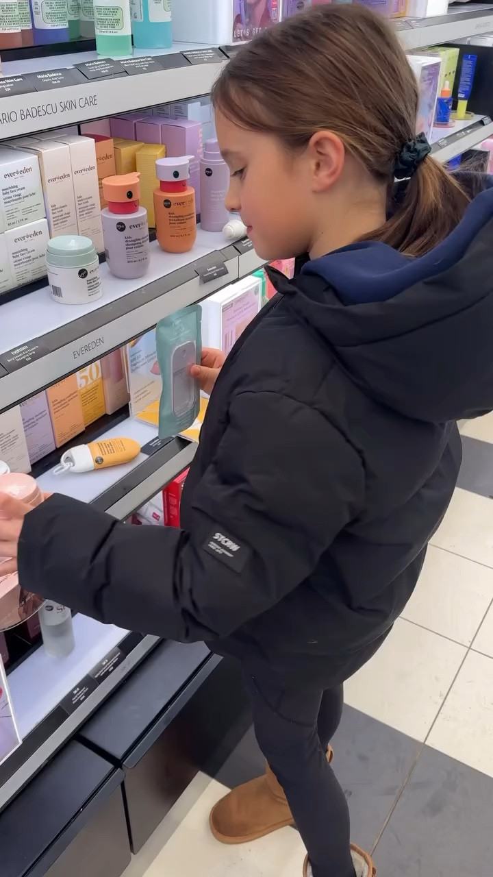 I was shook they have a beautiful line of kids skincare !!! The packaging had me at hello and the clean ingredients sent me over the edge !!! I need it all so I linked it all !!!