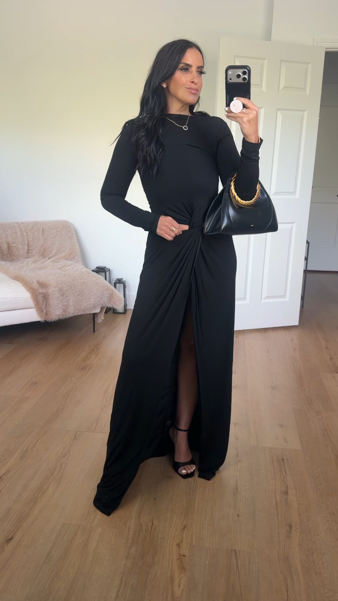 Leau vacanza black gown dress wearing size medium but should have done a small