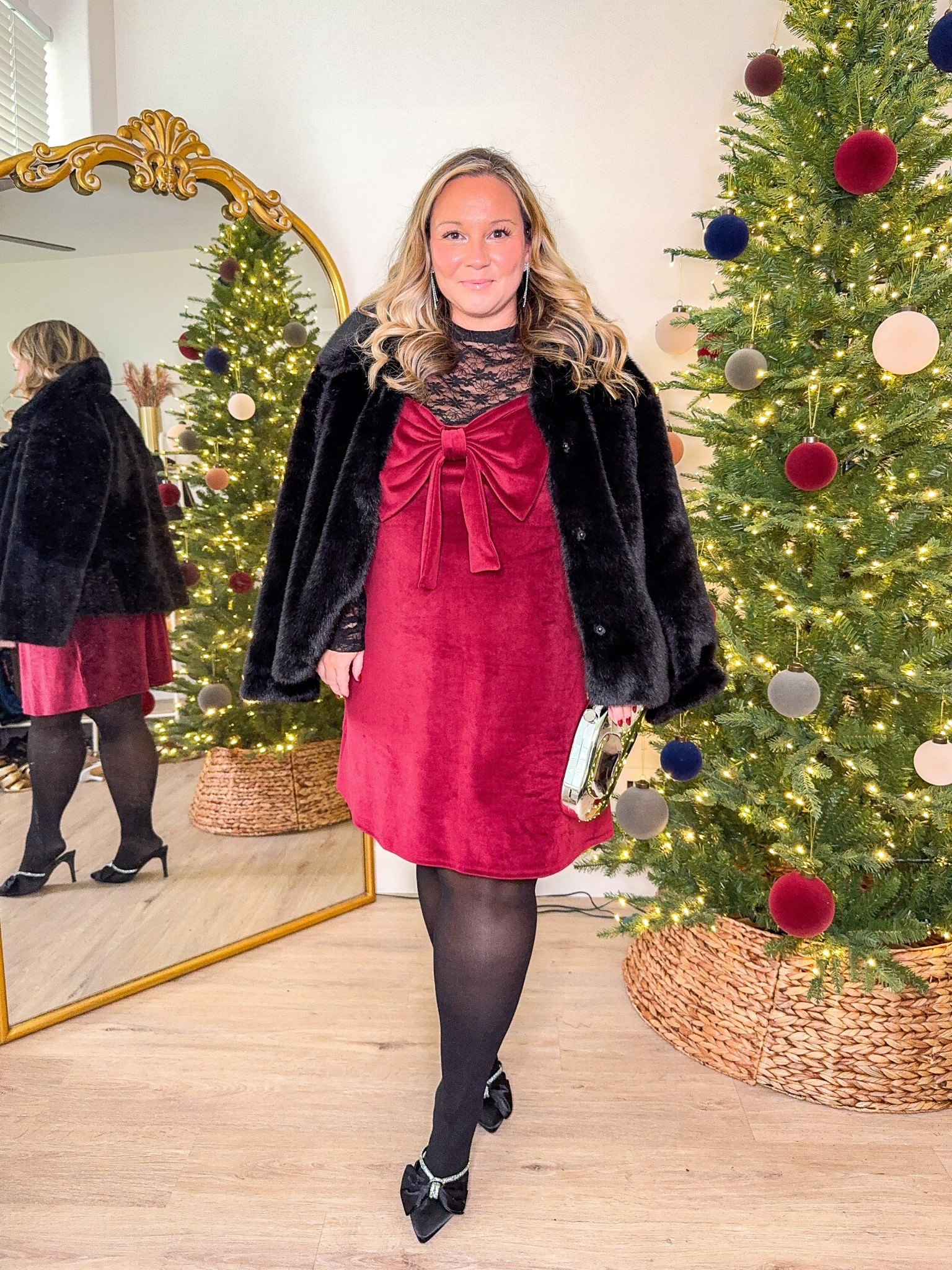 Holiday party outfit
Velvet Bow dress size XL 
Faux fur coat size LARGE (it’s from last year, I linked this years version and other similar styles from other retailers)
Tights size XL 
Amazon lace top size XL

Holiday outfit, party outfit, Christmas party, holiday style, American Eagle, Abercrombie, jackets, winter jacket, NYE outfit, holiday party, holiday dress, velvet dress

#LTKCyberWeek #LTKMidsize #LTKHoliday