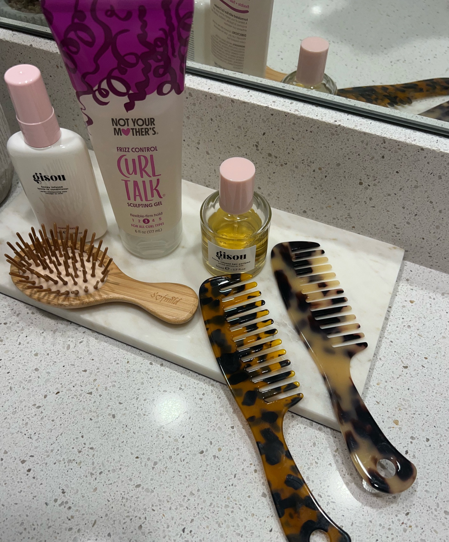 Go to hair styling items 

#LTKfindsunder100 #LTKbeauty #LTKover40