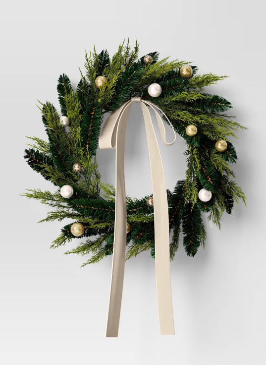 Christmas Decor - I love the simple elegance of this wreath, the colors and the bow is just so classic.  


#wreath #target #under20 #salefinds #budgetfriendly #christmasdecor 

#LTKSaleAlert #LTKHoliday #LTKFindsUnder50 #LTKHome