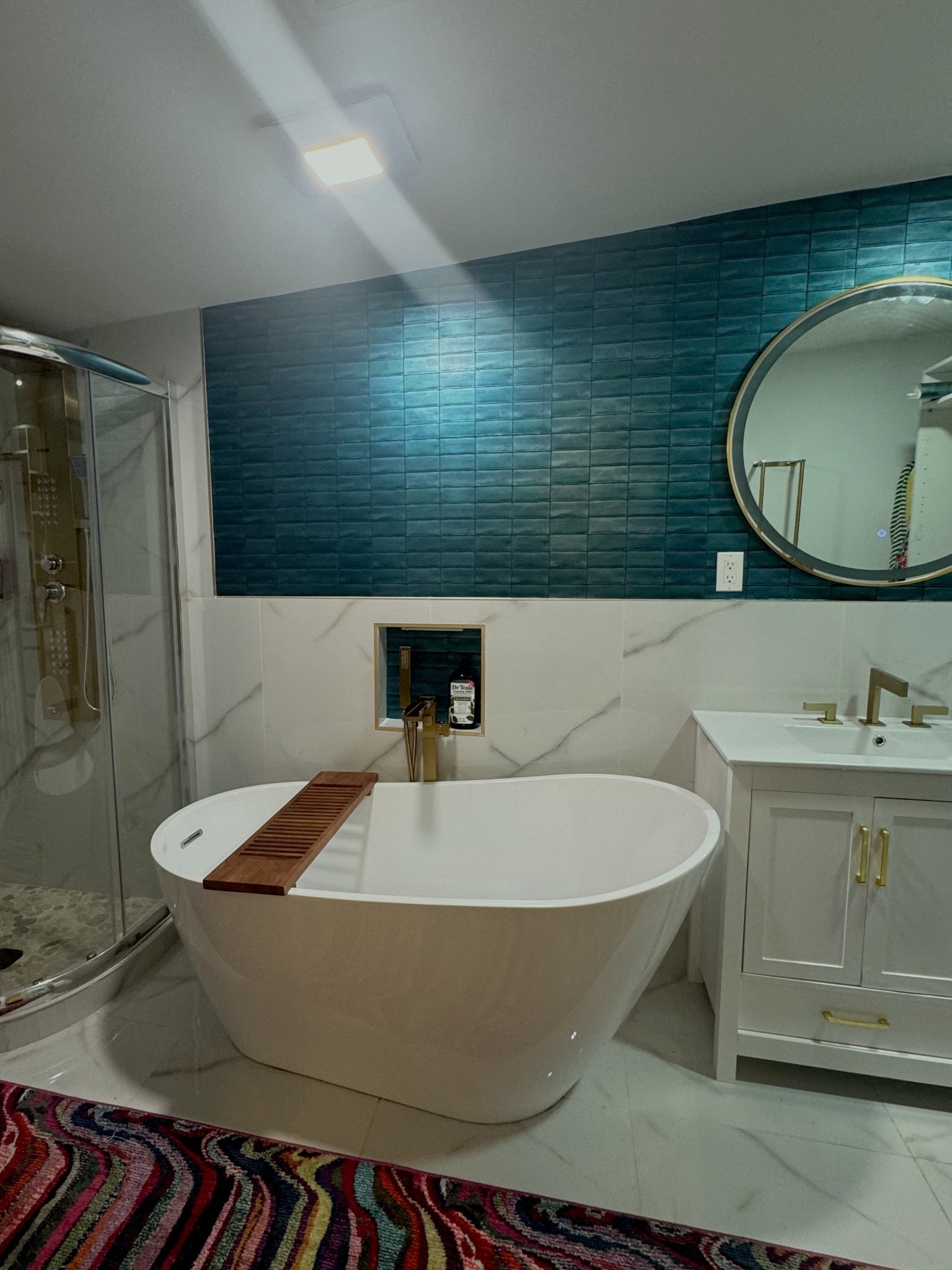 the cutest peel & stick wallpaper ever 👏🏼

#LTKHome #LTKFindsUnder50