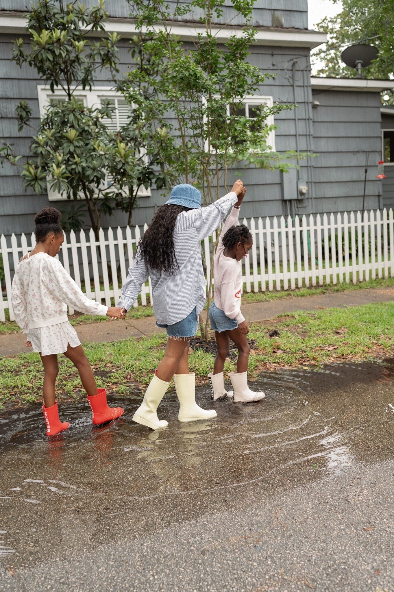 A rainy day with the girls

#LTKmomlife #LTKKids #LTKootd