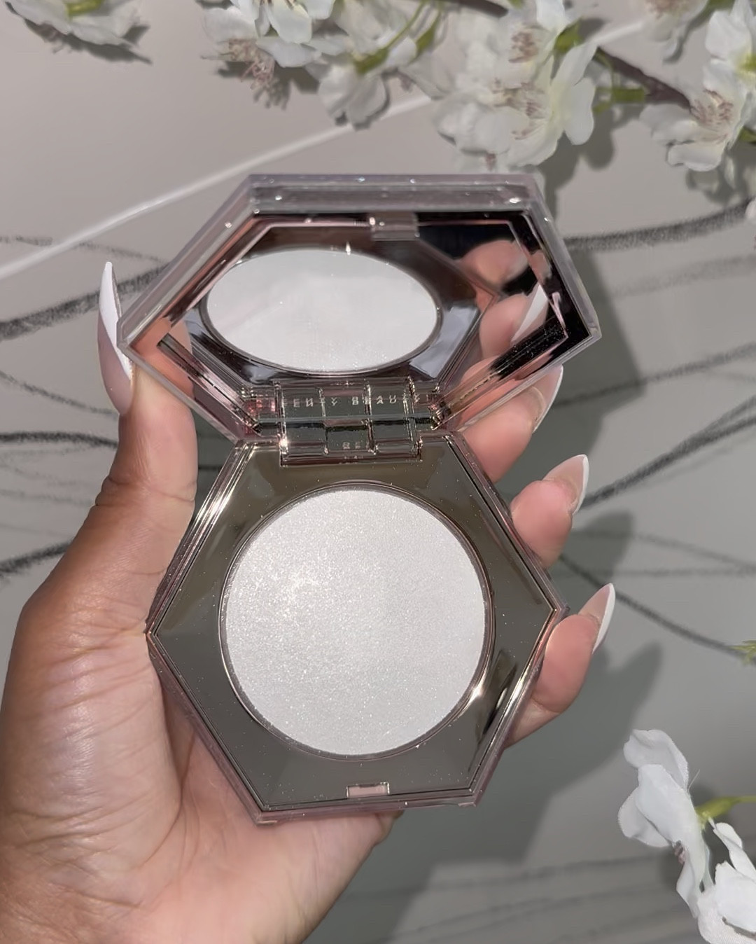 This Fenty highlighter is EVERYTHING! Definitely my new favorite. 🤩 

#LTKBeauty