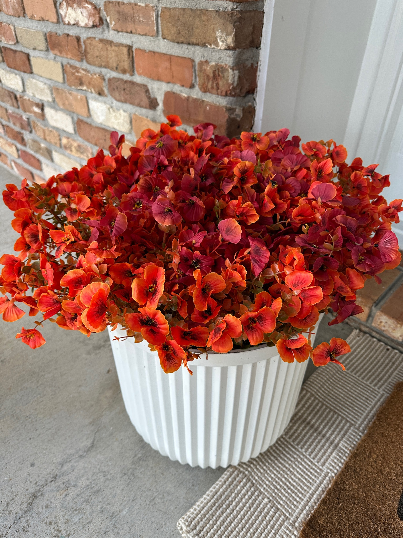 Easy DIY that takes less than 20 mins! 

#LTKSeasonal #LTKHome #LTKFindsUnder100