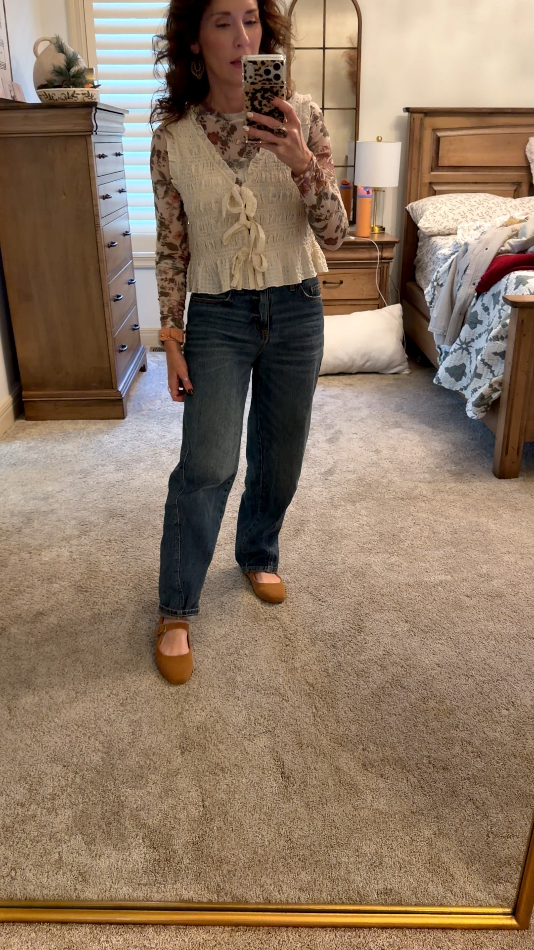 Love this casual look 

Wearing a 25 jeans small top and extra small floral top. Shoes sz 6 

#LTKPetite #LTKStyleTip #LTKFindsUnder50