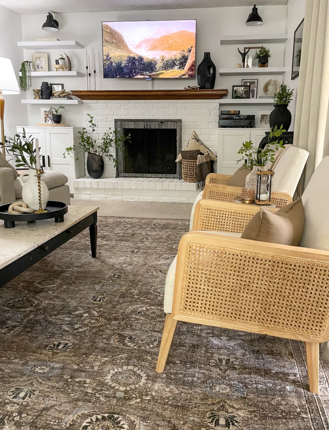 Loloi Layla Antique Moss area rug!

#arearug #accentrug #vintagerug #lowpilerug #rug #neutralhome #neutralstyle #rugs #cozyrugs #lowpilerug

#LTKhome #LTKstyletip #LTKsalealert