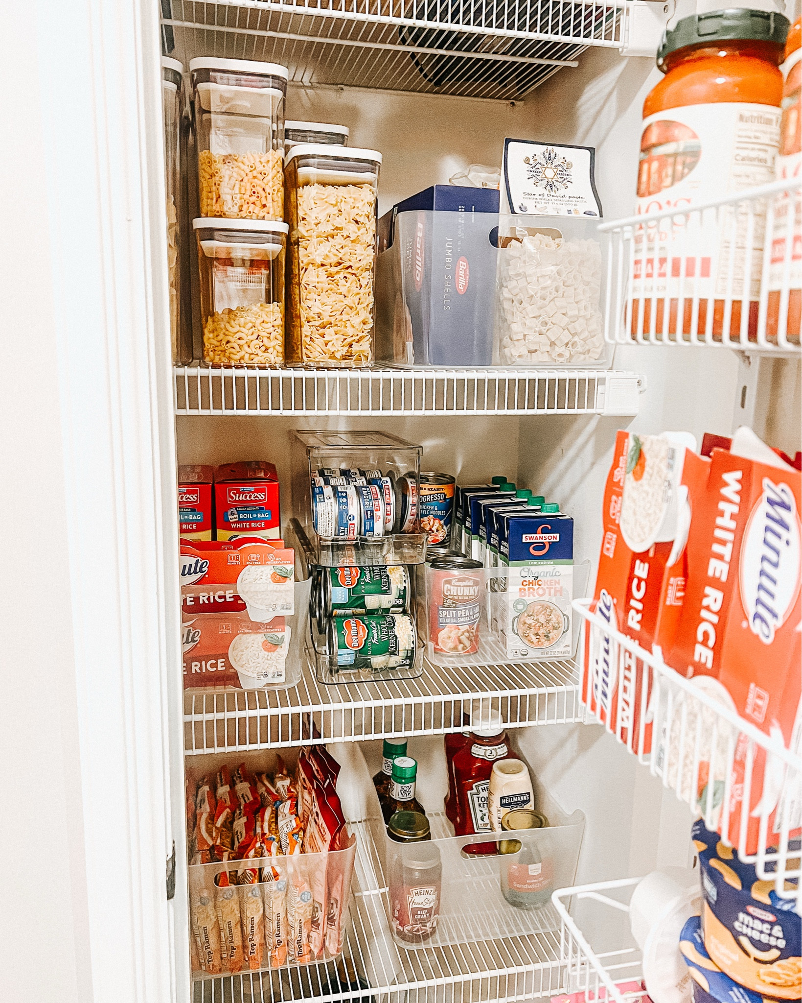 Pantry’s come in all shapes and sizes, but a disorganized one? Now that’s the real Halloween horror. 👻 Keep the scares for the movies, not your snacks 🎃🫶🏼

#LTKHome #LTKHalloween