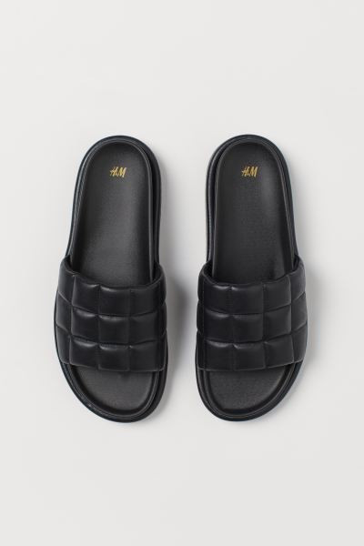 Quilted pool shoes | H&M (UK, MY, IN, SG, PH, TW, HK)