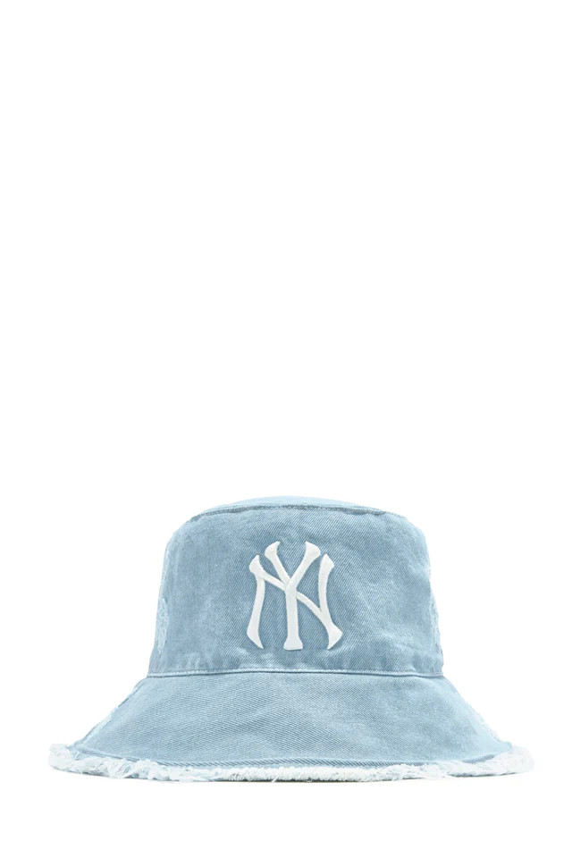 Miss Lola | City Life Light Denim Bucket Hat | MISS LOLA