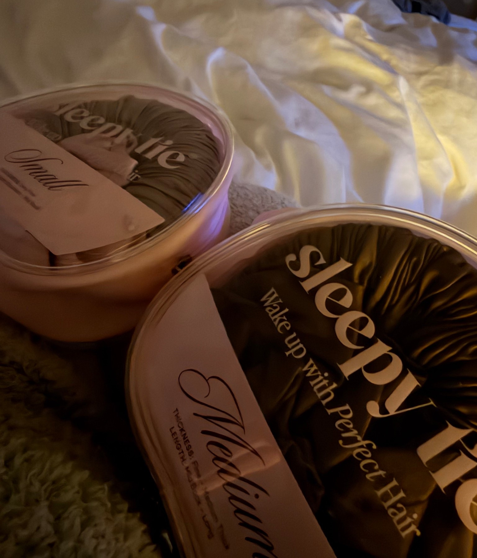 Trying out the sleep tie!! Will report back on how it goes for me🤍linking my whole order!

Dressupbuttercup.com #dressupbuttercup #dederaad 

#LTKgrwm #LTKSeasonal #LTKmomlife