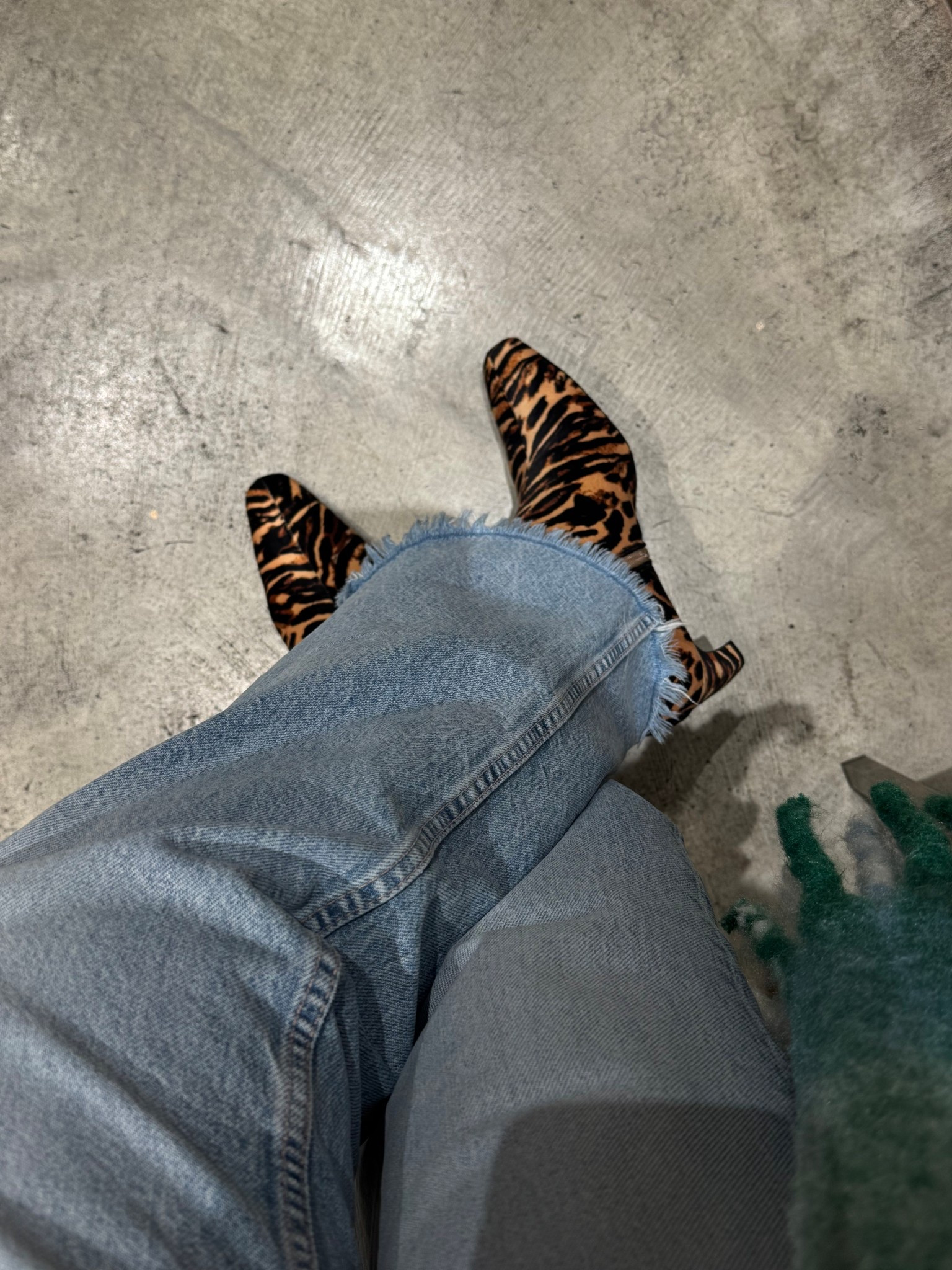 How cuteyyy are these booties?!! 😍🐅

So cute & comfy— I’ve been walking around the office all day without any complaints! 

#LTKootd #LTKFindsUnder50 #LTKgrwm