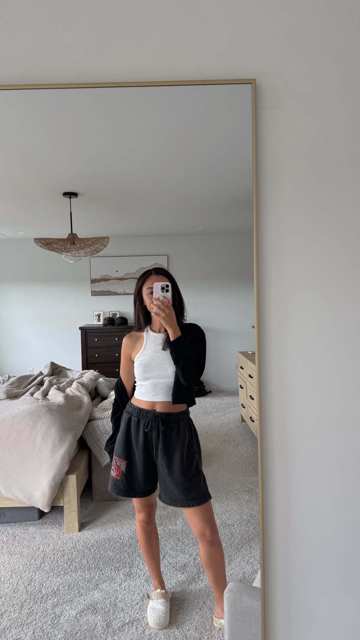 Sundays are for unmade beds and stealing your husband’s clothes! Linked similar for the shorts!

#LTKHome #LTKStyleTip #LTKSeasonal