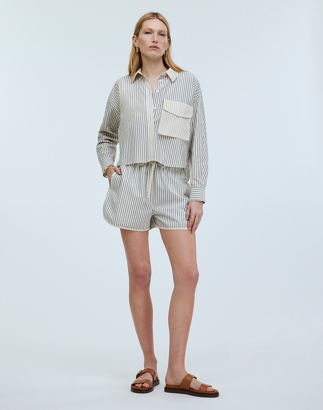 Crinkle Cotton Dolphin-Hem Shorts | Madewell