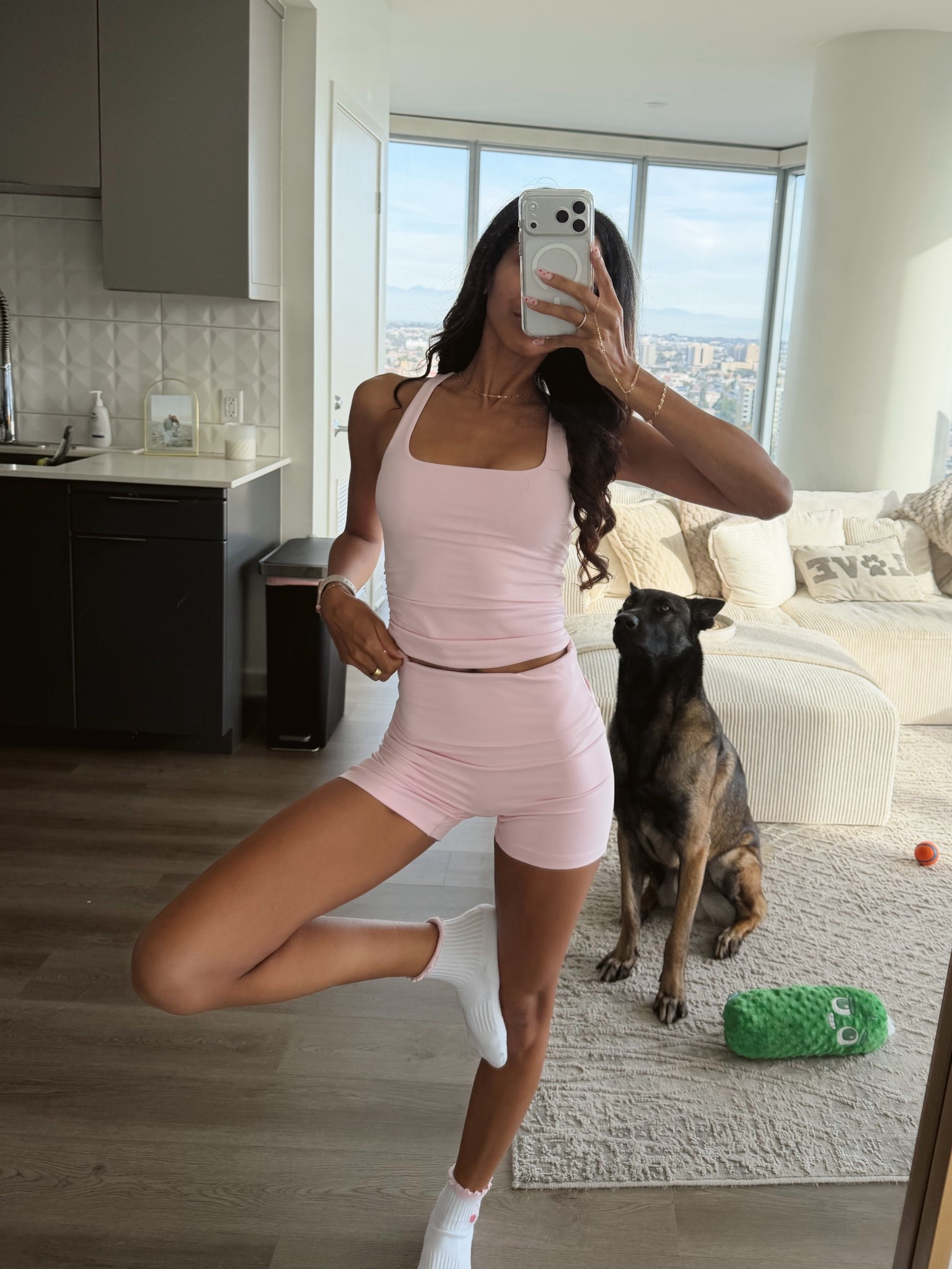 Been a pink girly all month! 🩷

Lounging in my ballet pink matching set from Gold Hinge 💘

The fabric is insanely soft, stretchy without losing shape, and hugs in all the right places. It’s lightweight but still compressive enough to feel snatched — perfect for hot girl walks, Pilates, coffee runs, and an elevated everyday loungewear look !

Size: XS

#LTKootd #LTKSeasonal #LTKActive