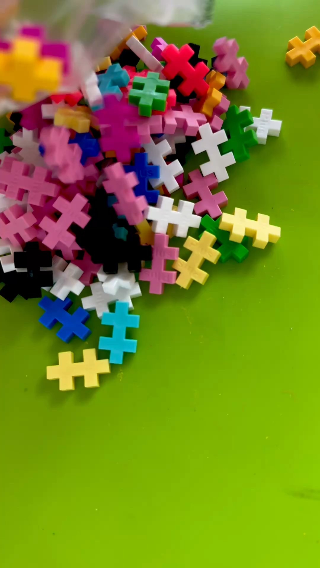 Plus plus pieces are a favorite around here. We usually grab the ones in the dollar section at target, but when u saw this puzzle by number from @plusplususa I grabbed it immediately! They come in all different themes and are a lot of fun!

#LTKFindsUnder50 #LTKFamily #LTKKids