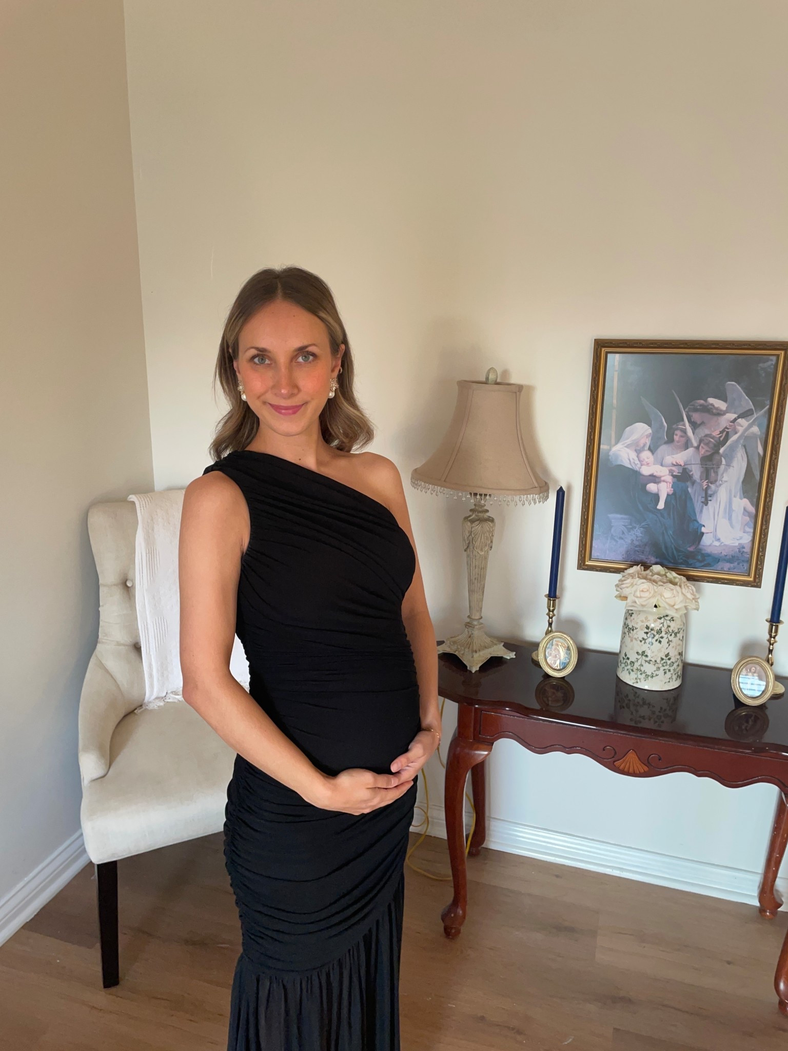 Can’t believe this formal dress is under $100! It’s stretchy so it’s perfect for a baby bump. I will def be wearing post-pregnancy as well!😍🖤 #maternityformaldress #blacktiewedding

#LTKBump #LTKBeauty #LTKFindsUnder100