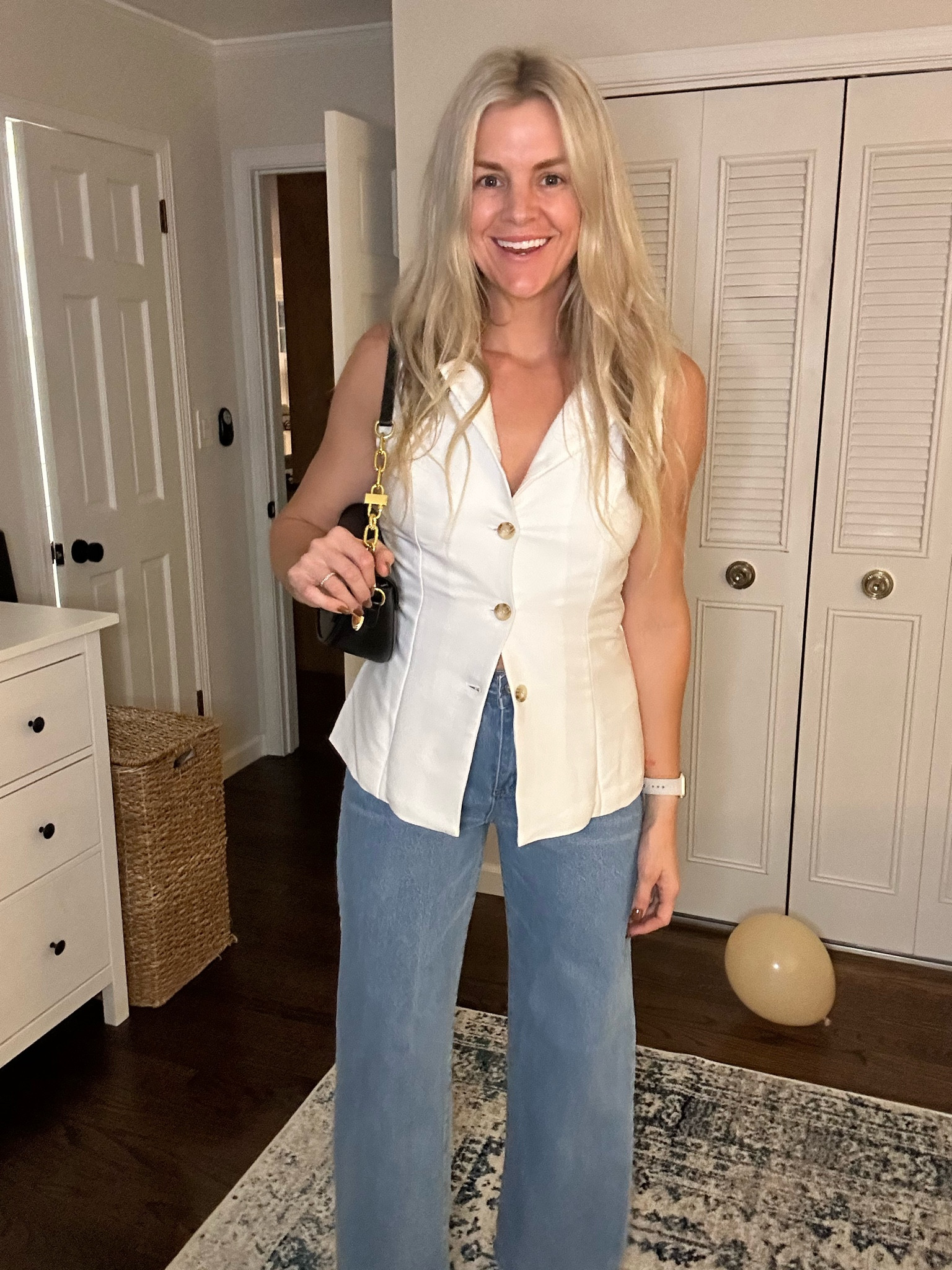 Millenial mom gets Gen-Z makeover 

#LTKStyleTip #LTKFindsUnder50