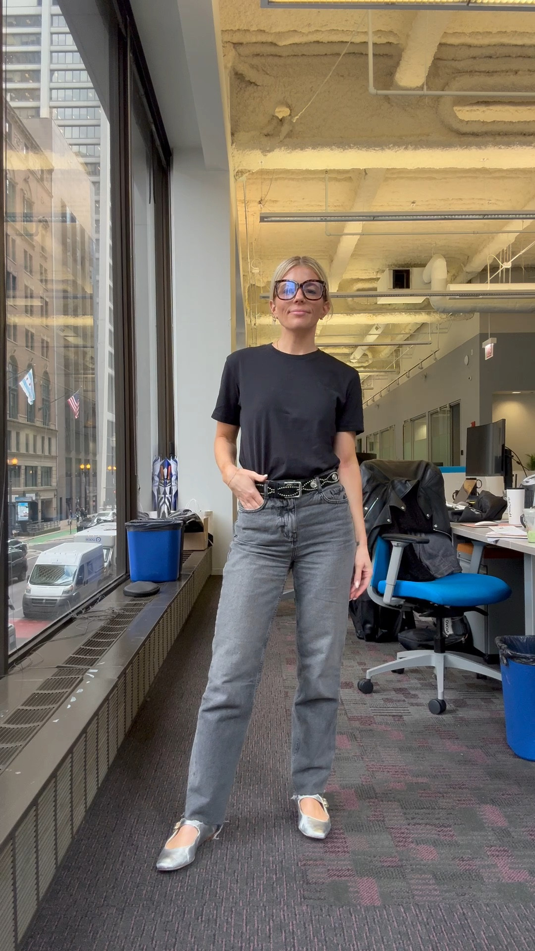 Back in the office.  Casual work outfit 

#LTKootd #LTKOver40