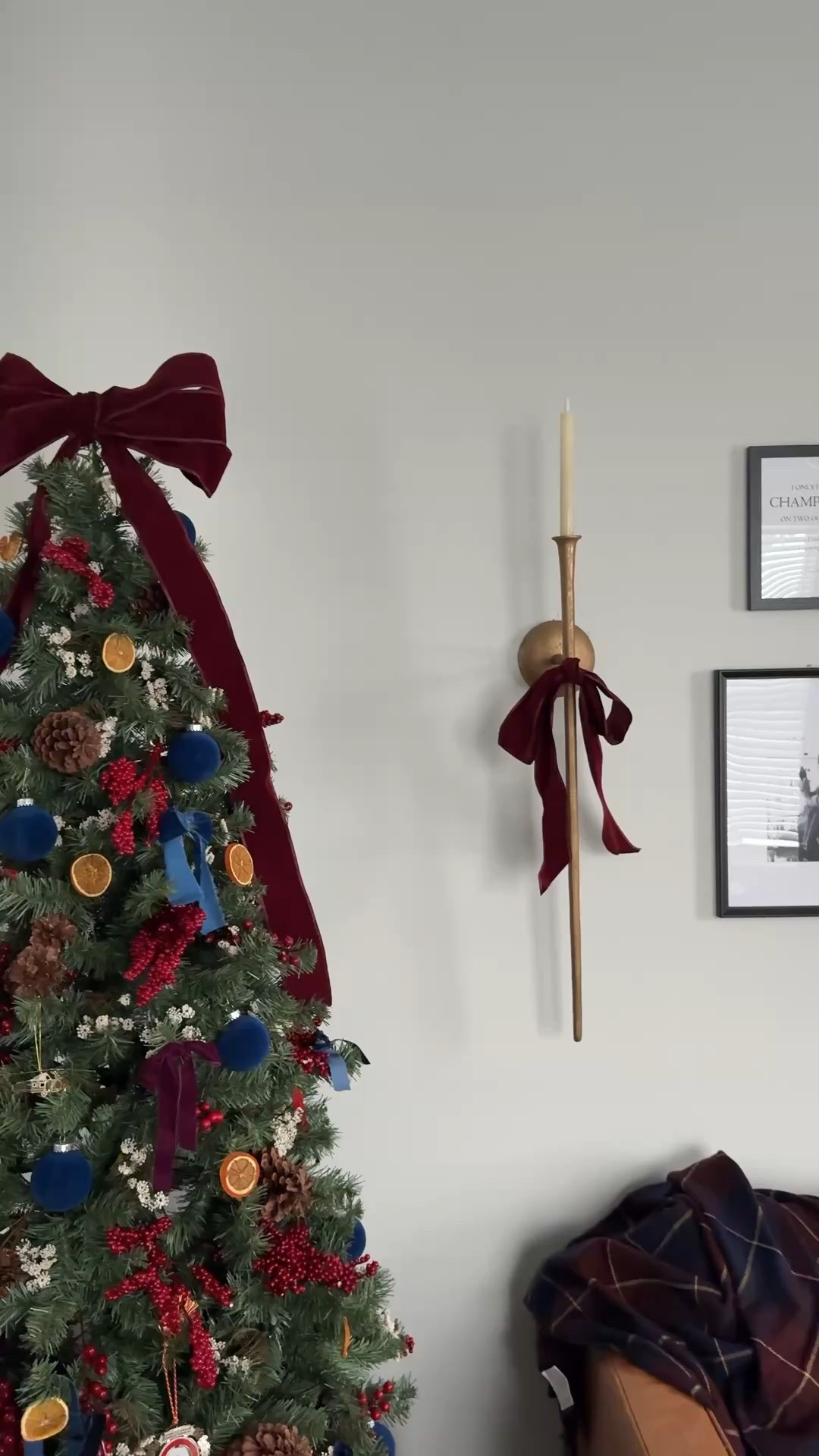 Decorating a tree on a budget! Here's an idea to turn a cheap $50 artificial tree into something super classy! 



Christmas tree decor
Christmas tree
Christmas tree finds 
How to decorate a tree
Budget Christmas decor
Cheap Christmas decor 

#LTKHoliday #LTKHome