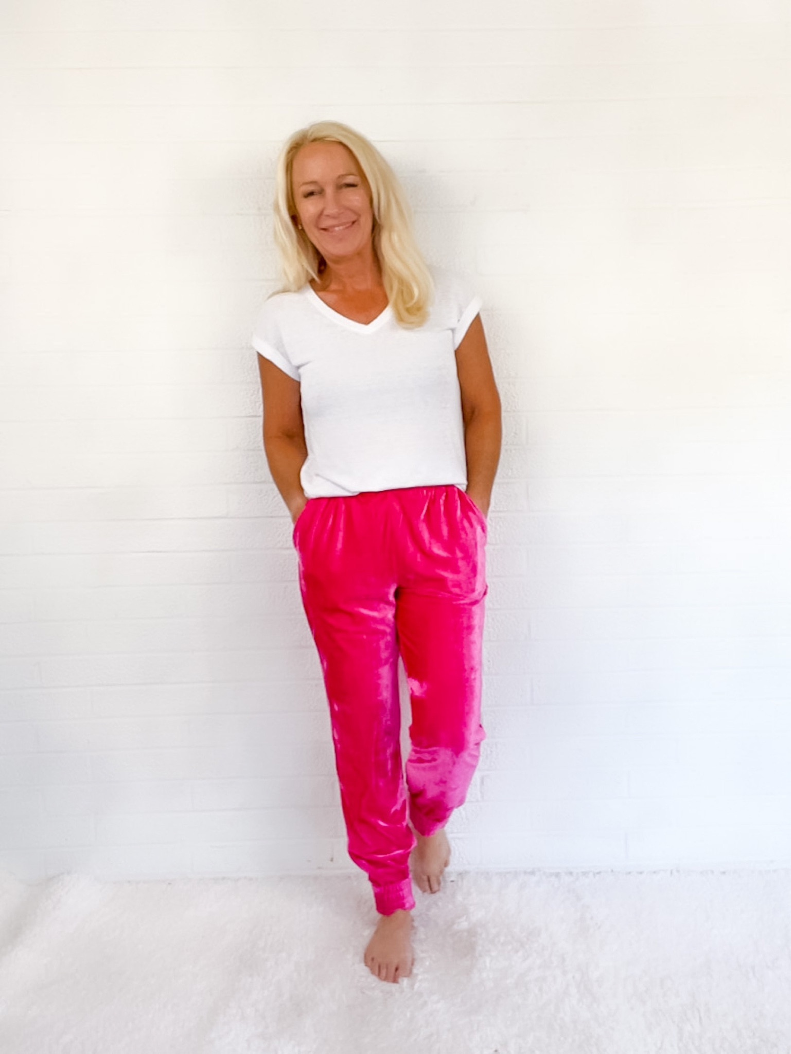 Loungewear / Pink Pants / Velour Pants

#LTKSeasonal #LTKunder50