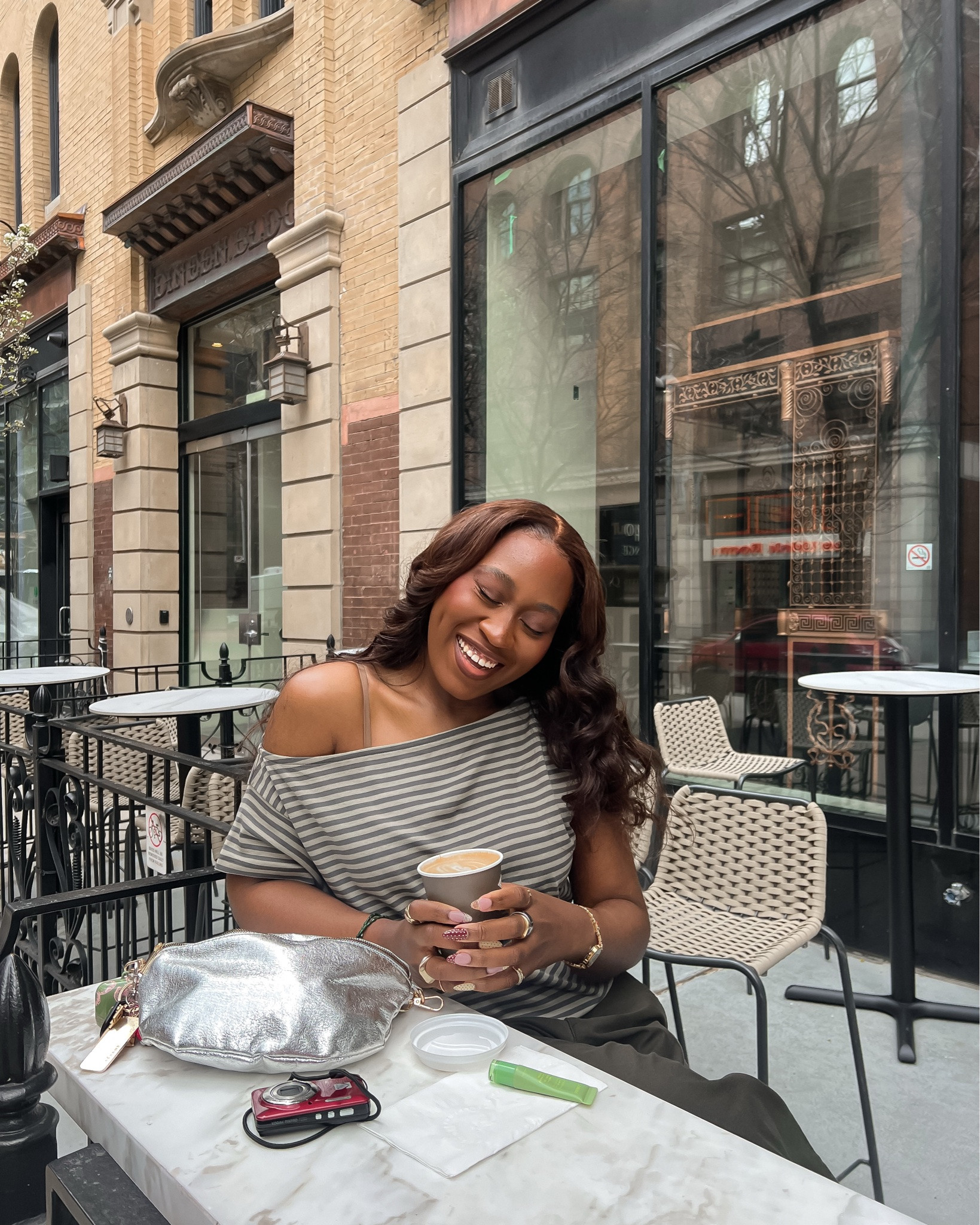 the perfect day: get ready → coffee shop → pictures → another coffee shop → bop around → repeat 🎞️☕💚

#CoffeeShopAesthetic #springoutfitideas #torontodiaries #DayInMyLife CafeHopping CoffeeAndOutfits TorontoCafe