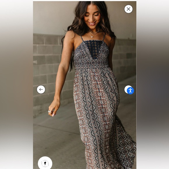 Doe & Rae Geo Print Maxi Dress with Lace detail | Poshmark