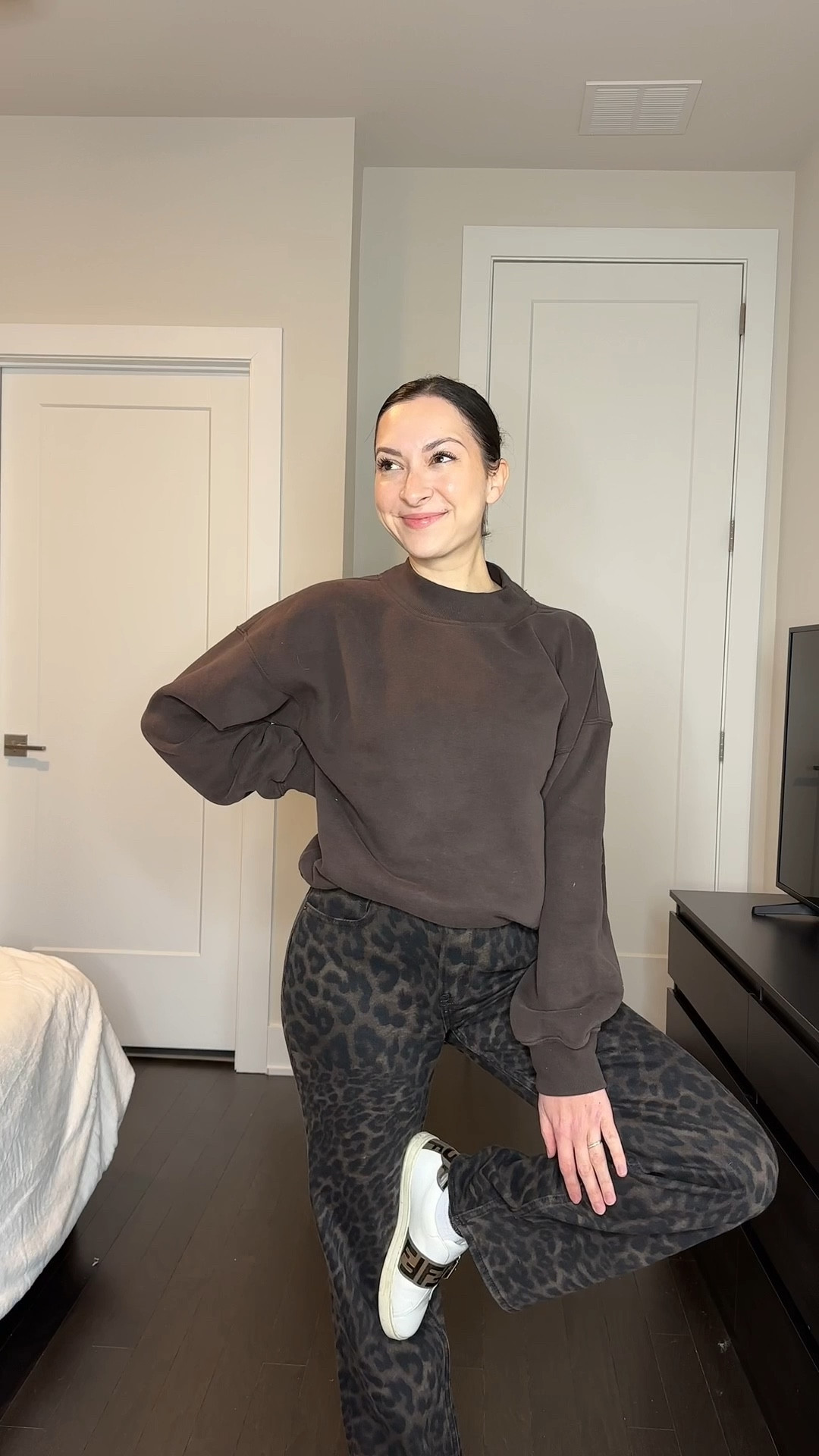 WFH OOTD as a mama of 2

WFH mom // working mom style // WFH outfit // mom style inspo // casual outfit inspo // cute outfit inspo // chocolate outfit inspo

#LTKootd #LTKmomlife #LTKWorkwear