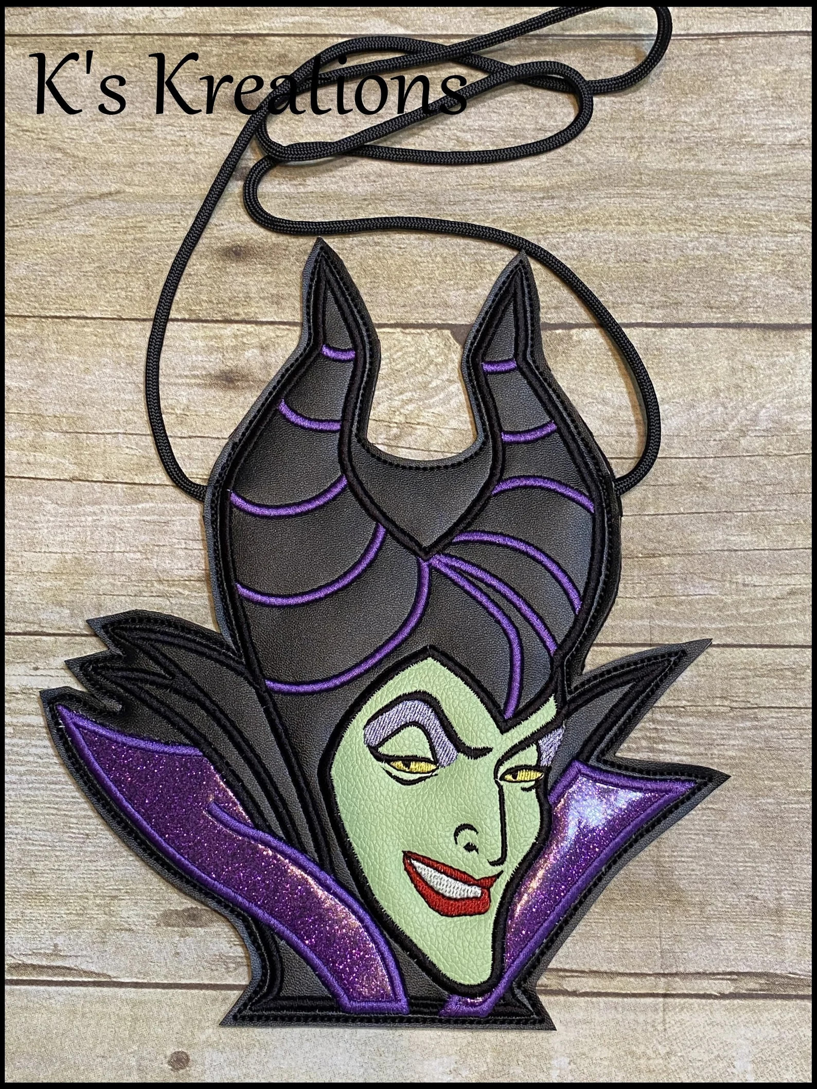 Disney Maleficent Crossbody Bag, Girls Disney Villain Crossbody Purse, Evil Villain Flat Purse - ... | Etsy (Global)