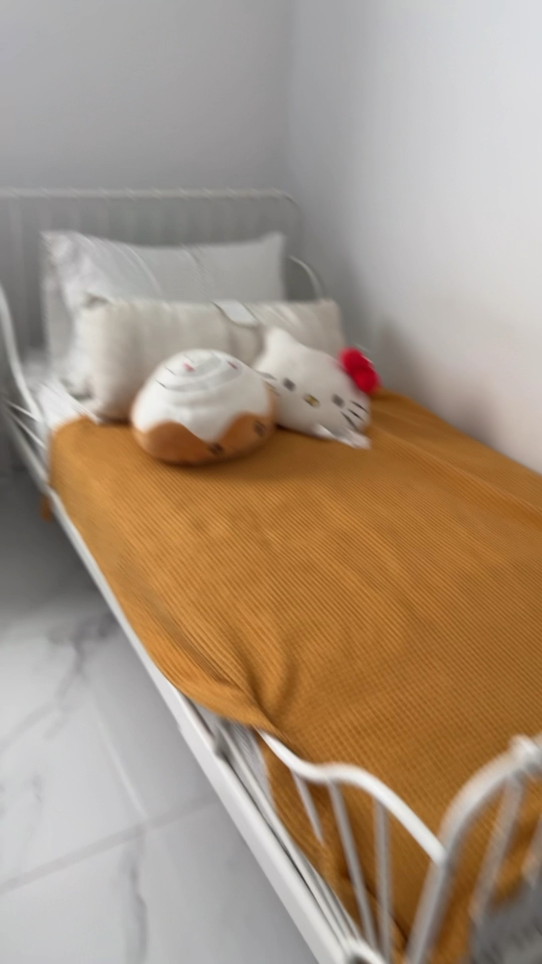 Cuartos de mis hijas 

#LTKKids #LTKU #LTKStyleTip