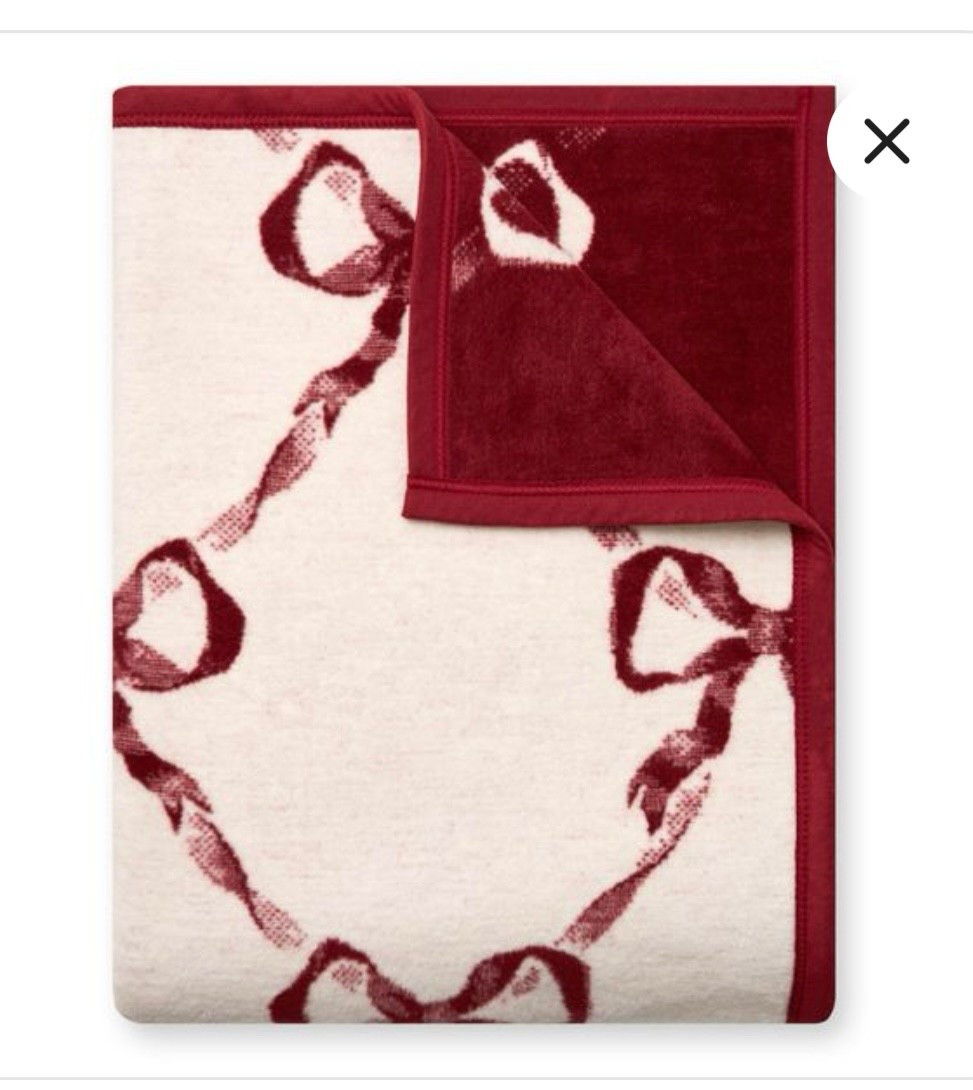 gift for the girl who loves blankets and bows! Chappywrap blankets are my favorite blanket and the perfect holiday gift. 

#LTKGiftGuide #LTKHome #LTKHoliday