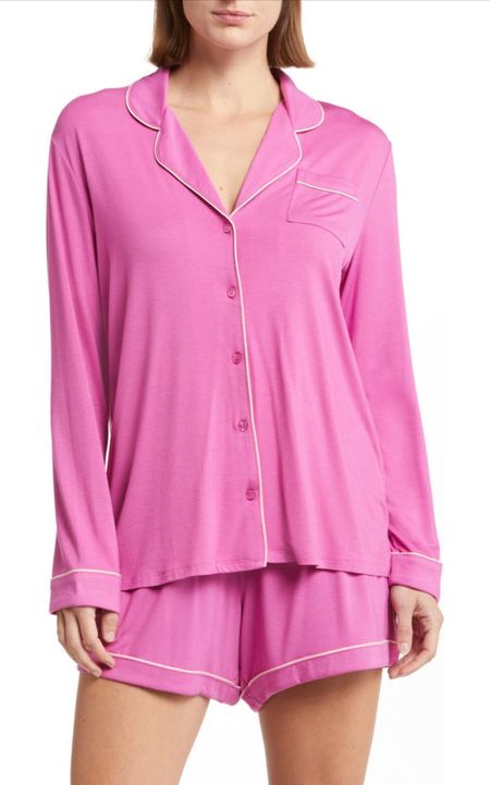 Valentine’s Day’s gifts
Pajamas

#LTKGiftGuide #LTKSeasonal #LTKMostLoved