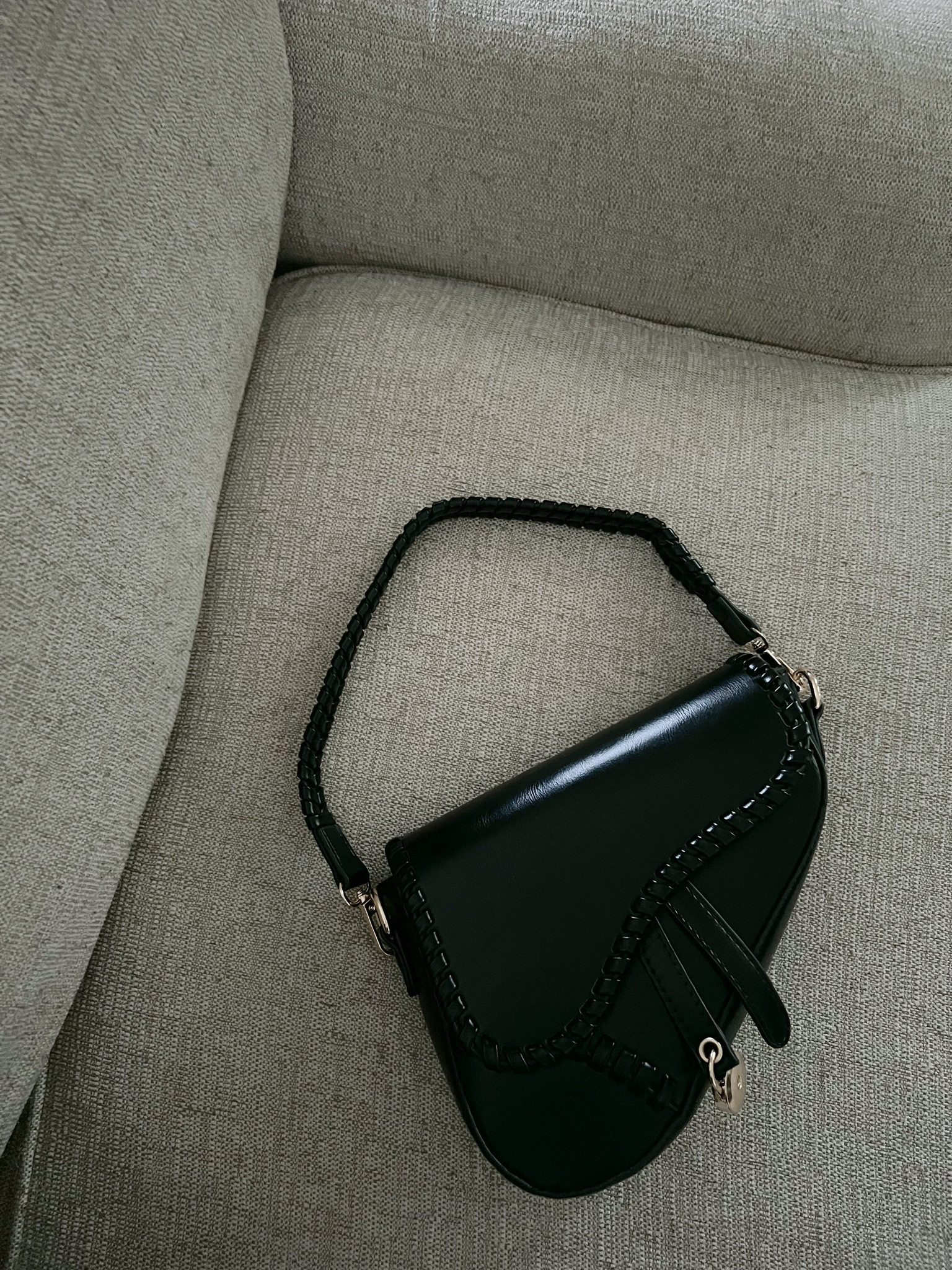 DIOR MINI SADDLE BAG, WHATS IN MY BAG + IS IT WORTH IT?, LUXURY UNBOXING