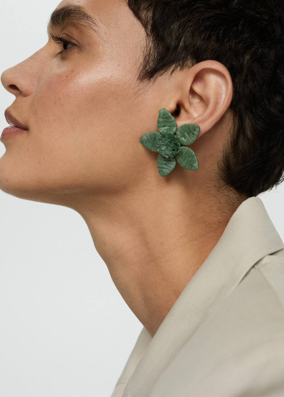 Search: Green earrings (7) | Mango United Kingdom | MANGO (UK)