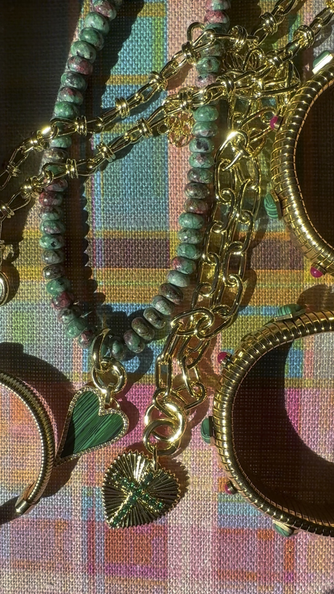 Allie Bess holiday! Use code KATEY20 at checkout! 