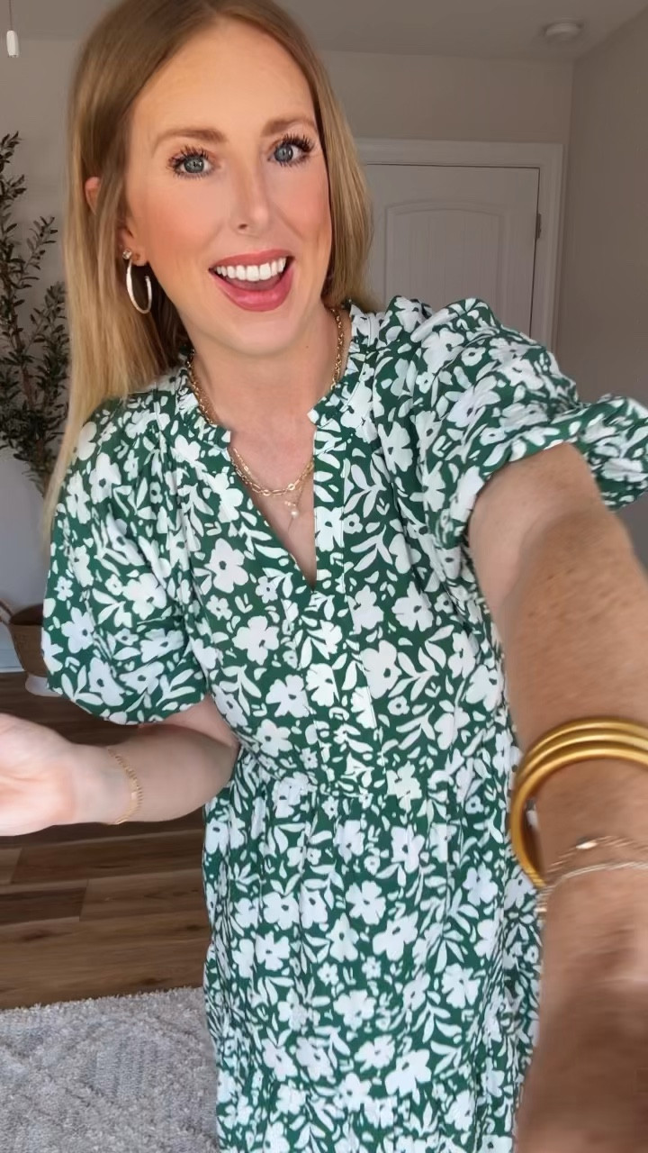 Kohls outfit try on! This green floral mini dress is perfect for spring and summer. I love the bubble sleeve! Wearing a size small 


@kohls #kohls #kohlspartner 

#LTKootd #LTKmomlife #LTKWorkwear