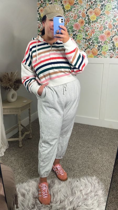 Aerie pullover size XL paired with sweatpants from old navy in size XL 

#LTKsalealert #LTKSpringSale #LTKmidsize