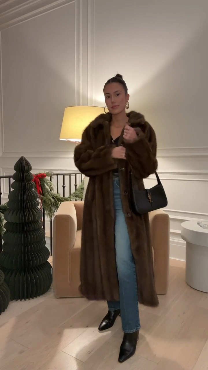 Holiday outfit, date night outfit, holiday party outfit 

Use code HOLIDAYRUSH for extra 15% off at Abercrombie 

@abercrombie @anthropologie @madewell 
Abercrombie sale 

#LTKHoliday #LTKSaleAlert #LTKootd