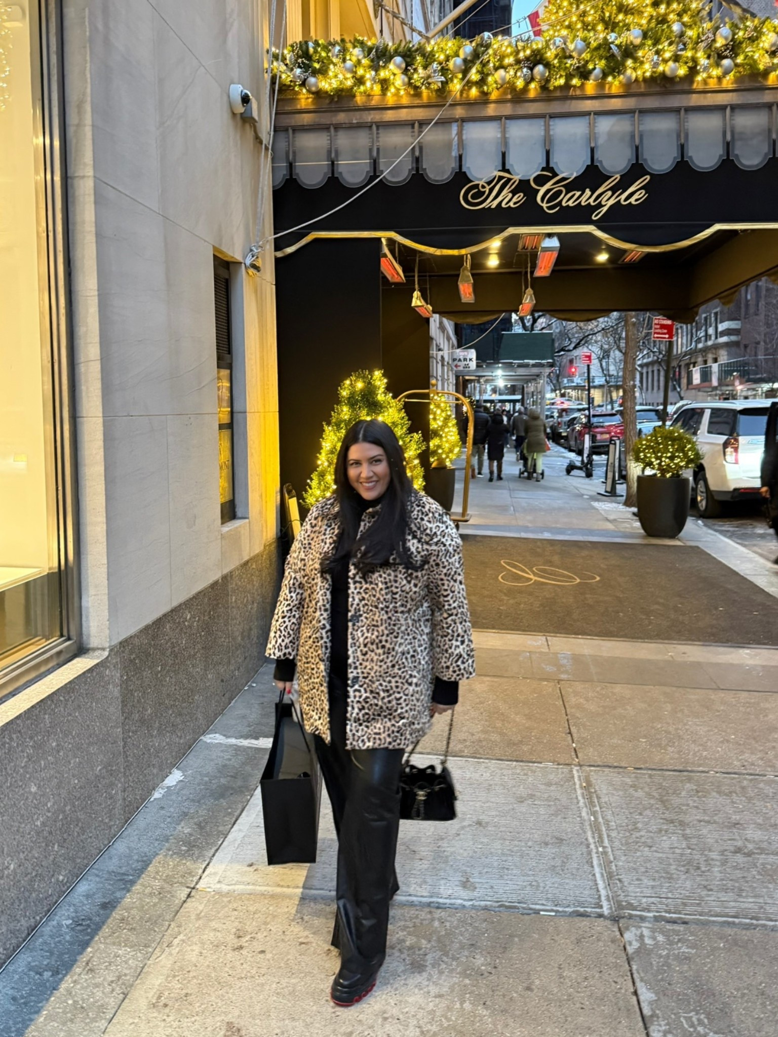 Warm + chic winter outfit for some NYC shopping! 

#LTKHoliday #LTKMidsize #LTKootd