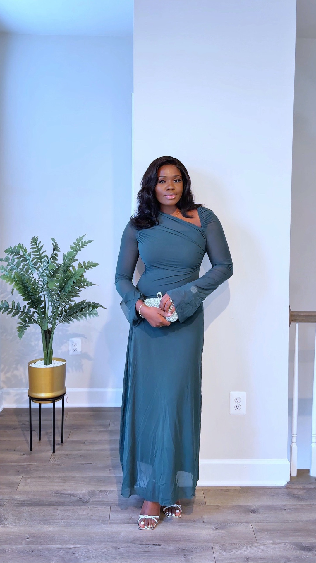 Christmas Eve Outfit Inspo

#LTKSeasonal #LTKFindsUnder100 #LTKHoliday