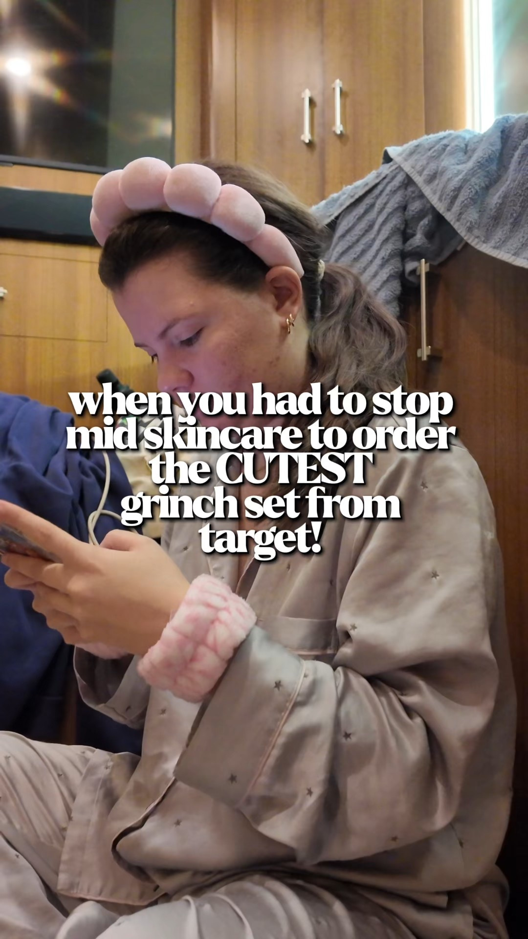 the cutest Grinch set I’ve ever seen!!! 

#LTKHoliday #LTKSeasonal #LTKFindsUnder50